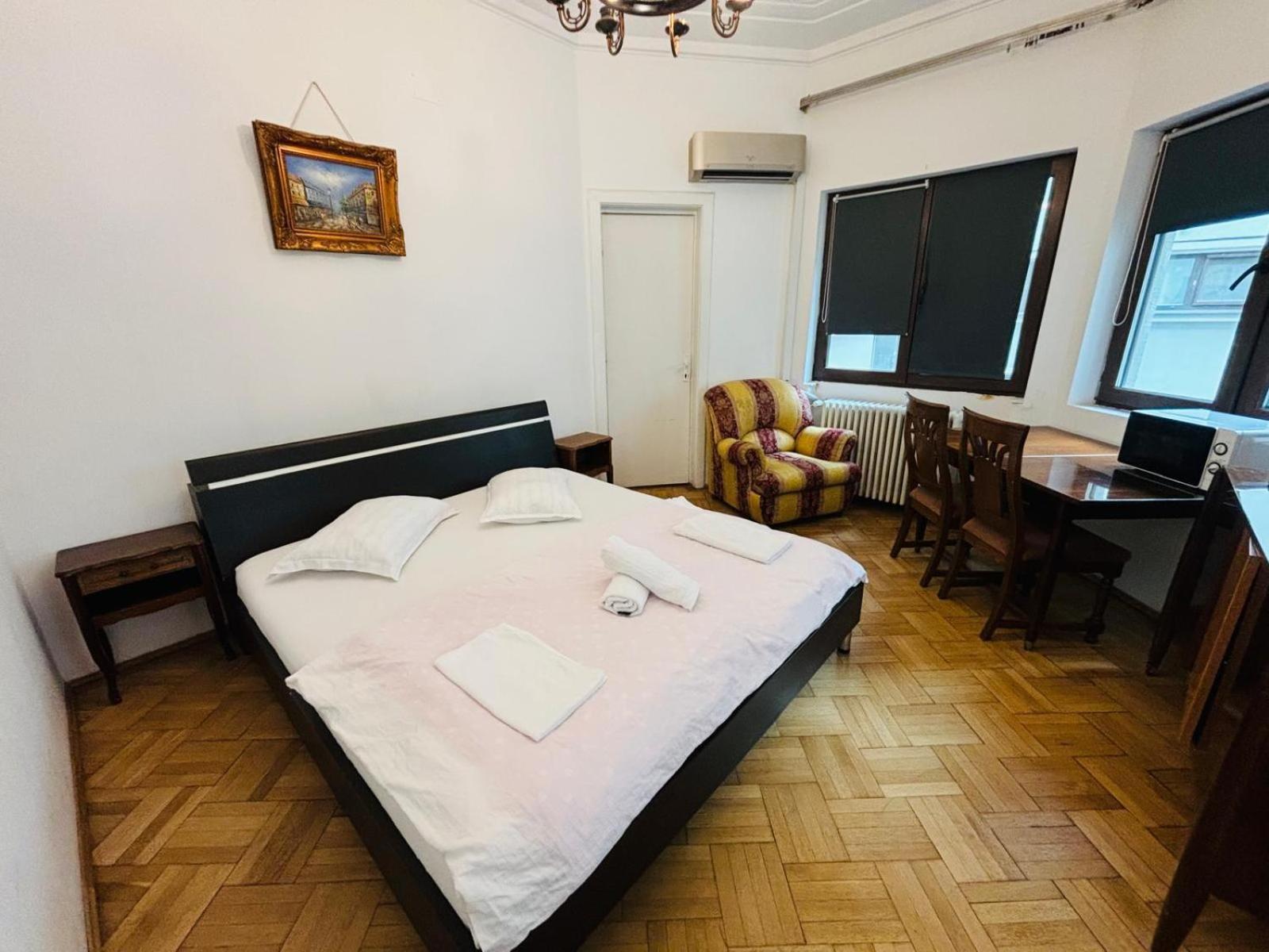 Iancu Apartments Bucureşti Ngoại thất bức ảnh