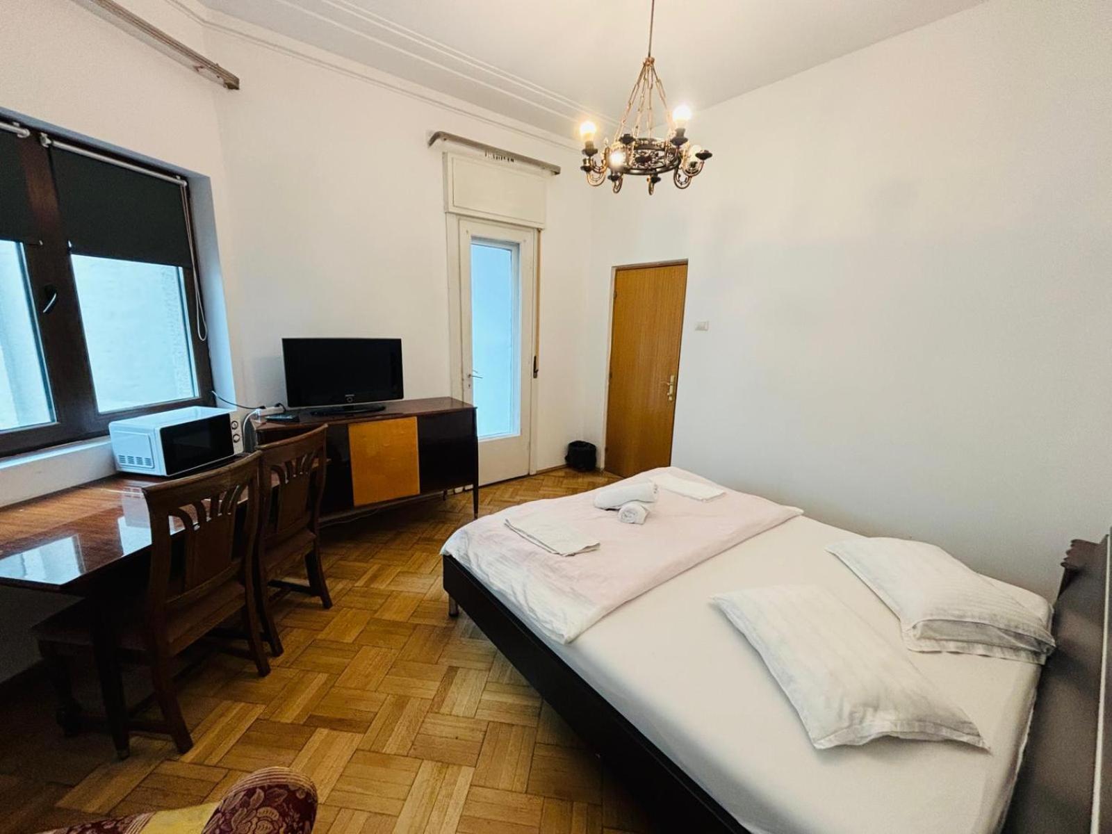 Iancu Apartments Bucureşti Ngoại thất bức ảnh
